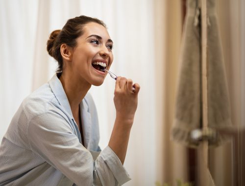 Eucalyptus oil for oral hygine